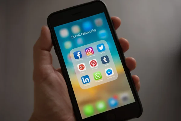 10 Proven Ways to Boost Your Image with Social Media