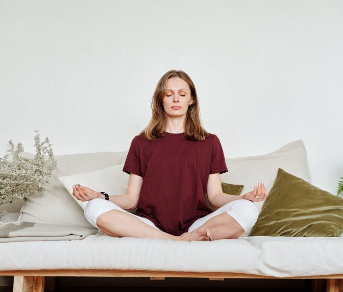 Discover How Meditation Can Help You Relieve Stress: 10 Tips to Get Started