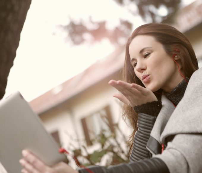Long-Distance Love: Creative Ideas for Treating Your Partner from Afar