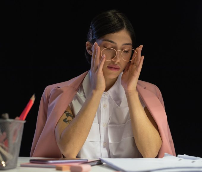 Signs That You Are Addicted to Your Career