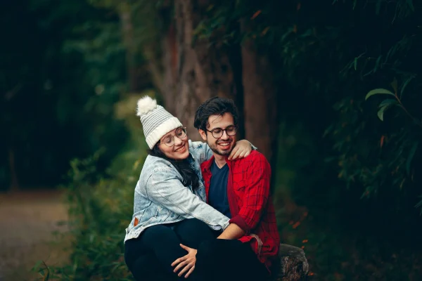 Unlocking the Secrets to a Thriving Relationship: 10 Expert Tips