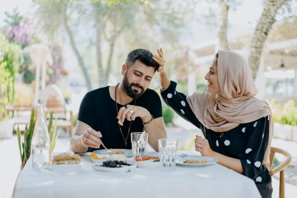What to Wear on Your First Date: Tips for Making a Great First Impression